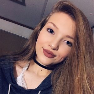 Meet your Posher, Savannah